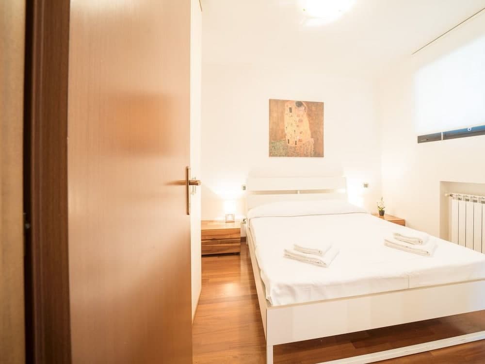 Bright Apartments Desenzano - Caravelle Pool