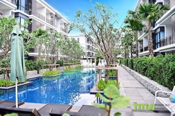 The Title East Wing by Trips Phuket