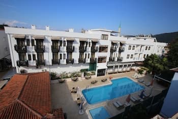 Melissa Moment Apart