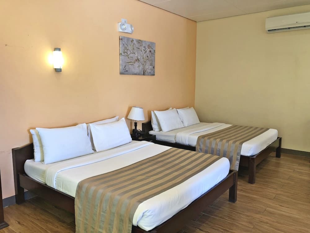 Sea Garden Resort Iloilo