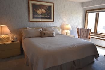 Mountain Harbor #114 3 Bedroom Condo