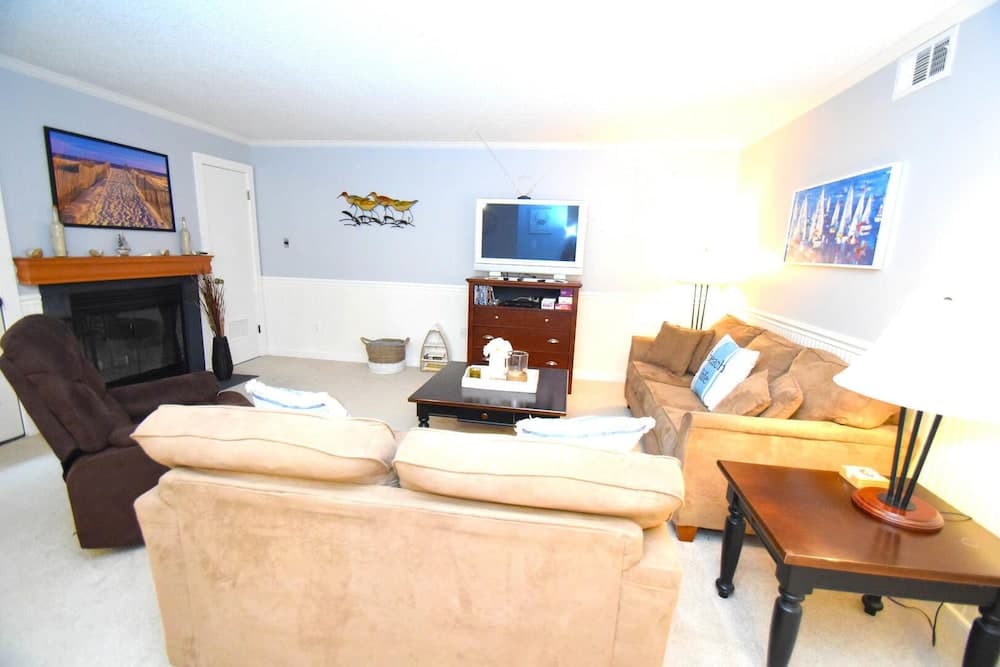 Our Place At The Beach 205I - 2 Br Condo