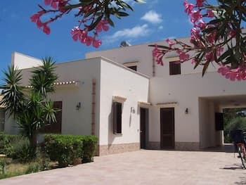 Mariposa Bed And Breakfast