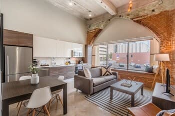 Abode Dallas - Downtown Convention Center