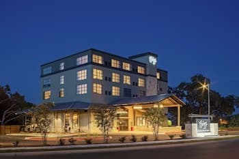 The Bevy Hotel Boerne, a DoubleTree by Hilton