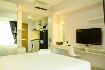 Mahogany Suites Studio Room The Oasis Apartment Cikarang