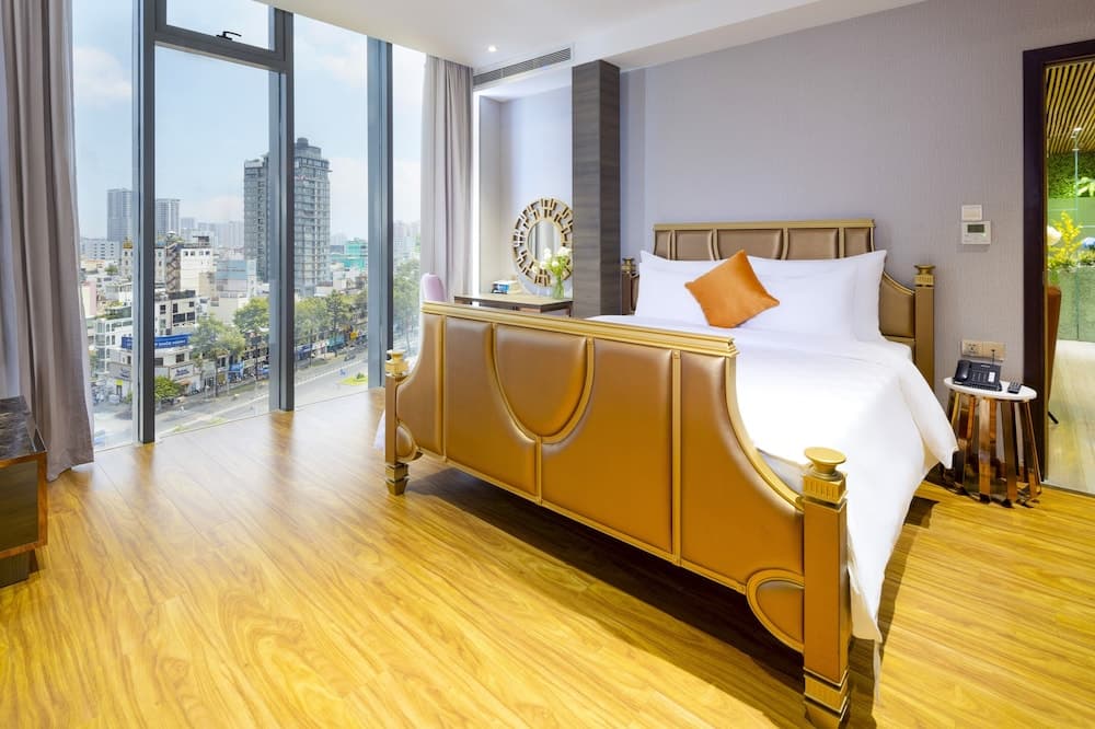 Winsuites Sai Gon Hotel