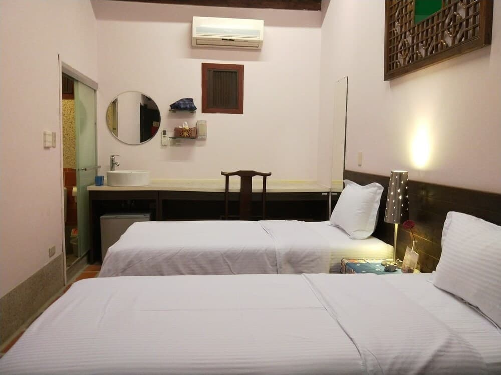 Qiong Lin 105-1 Homestay