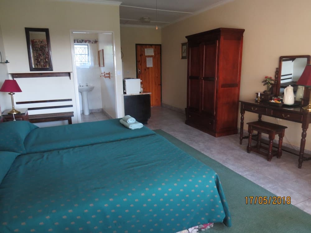 Norma Jeanes Lake View Resort