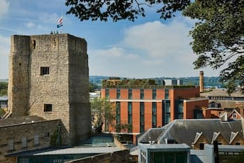 Courtyard by Marriott Oxford City Centre