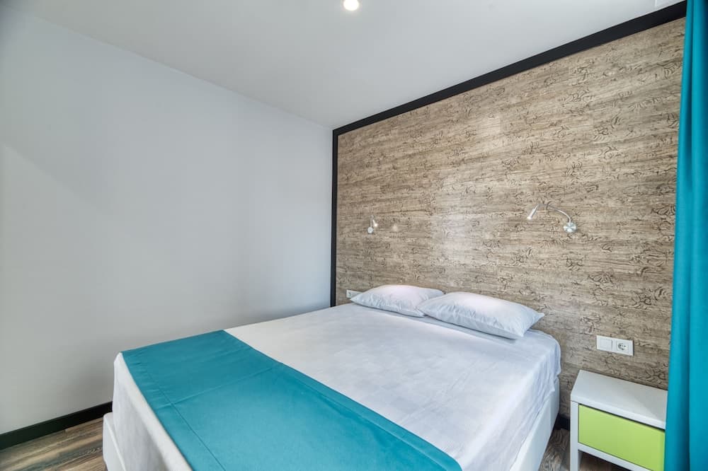 Grisverde Suites Hotel