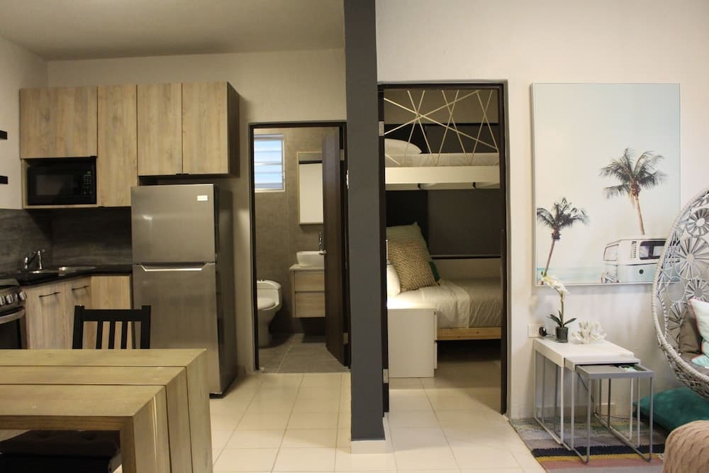 El Patio Retreat at Combate