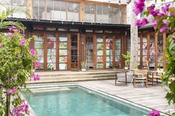 Socialista Lifestyle Hostel