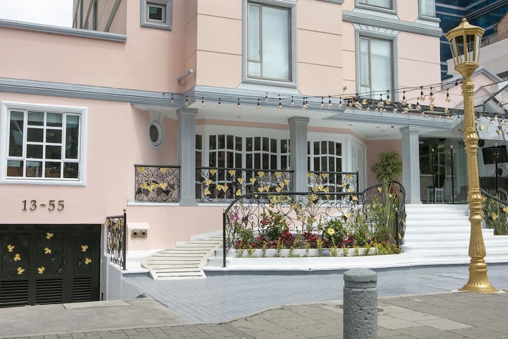 hotel image
