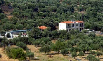 Domaine Papakonstantis Apartments To Let