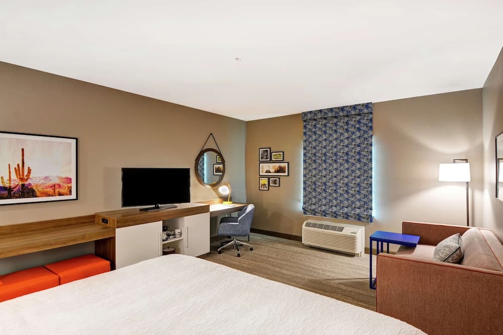 Hampton Inn & Suites Tucson Tech Park