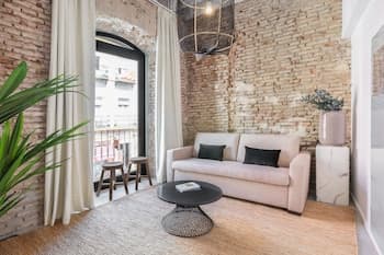 Slow Suites Maestranza