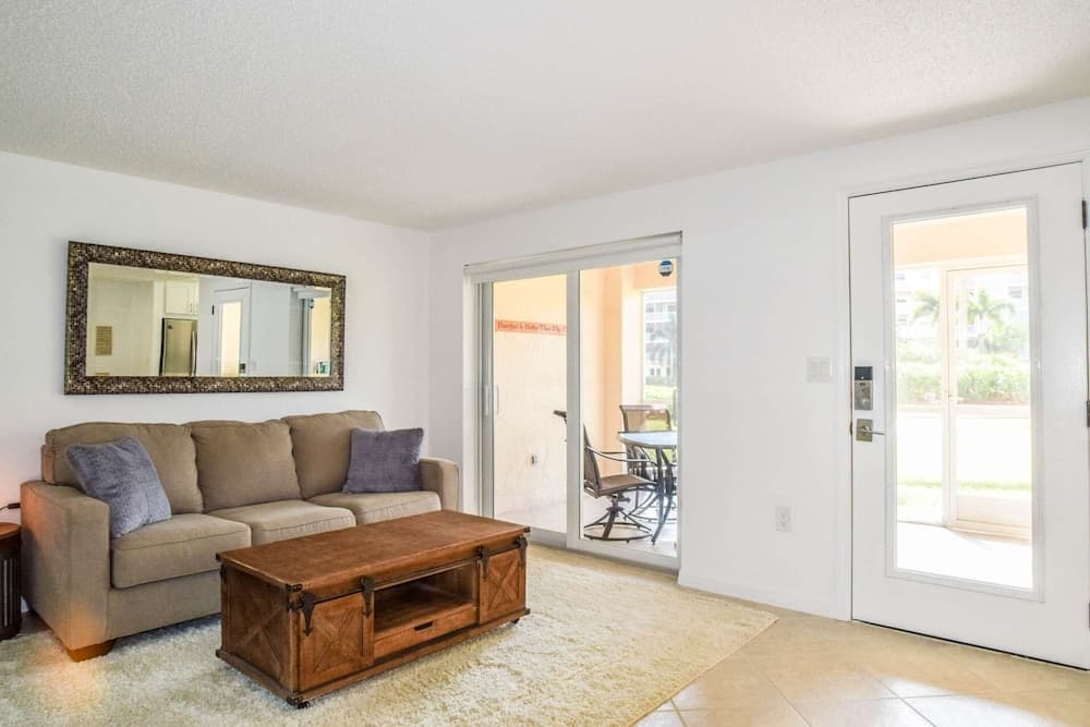 Bonita Beach Club #118