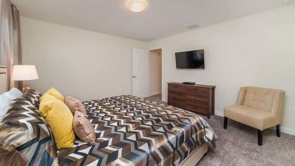 4BR 3BA Town Home in Champions Gate