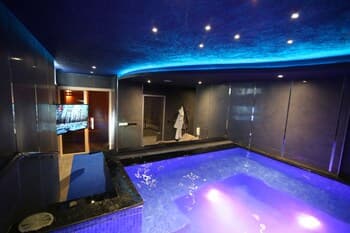 2D VIP Suite&Spa