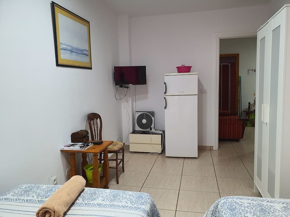 Doramas Private Rooms Shared Toilet