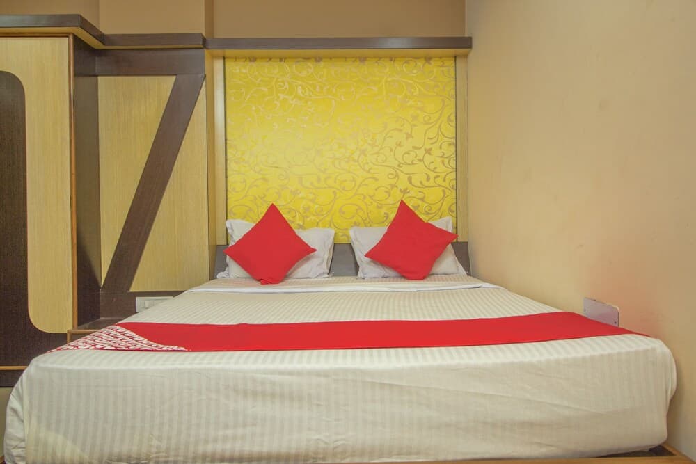 OYO 41545 Palm Grove Eco Resort