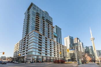 Gorgeous Luxury Condos near the CN Tower