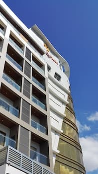 Central Park Reef Resort