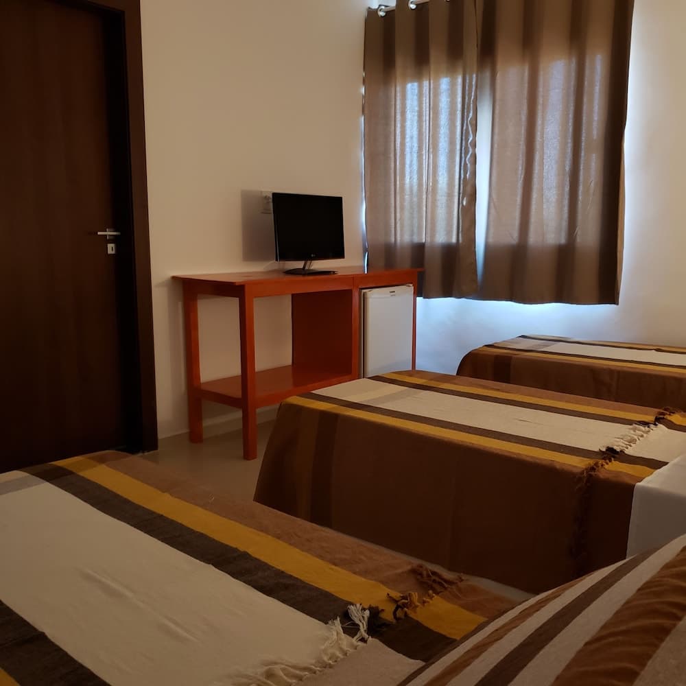 Lá na Praia Hostel e Pousada