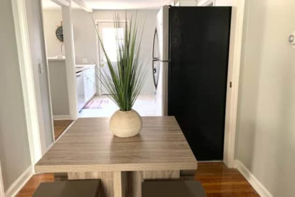 Cozy family-style Buckhead Bungalow