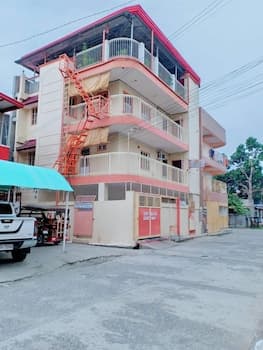 DMC Caralos Vacation Inn and Dormitory