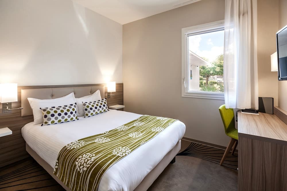 Comté d'Ornon - Logis Hôtel & Spa