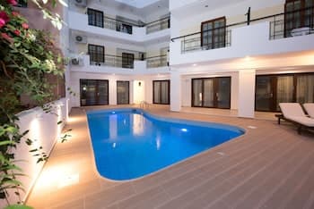 Artemis Hotel Apartments