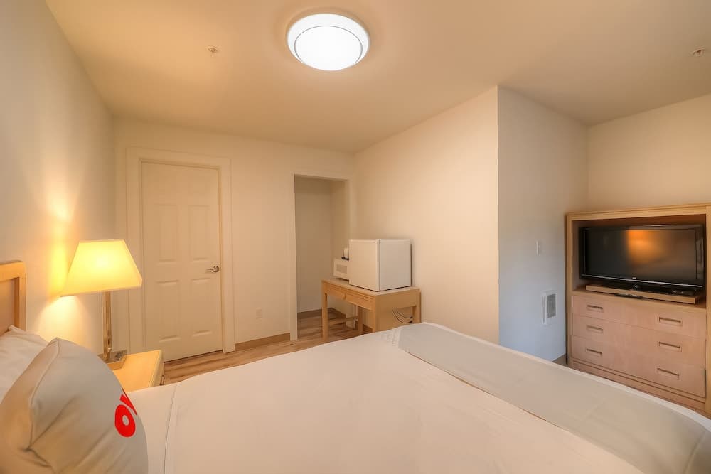 Newport Inn By OYO - Hwy 101