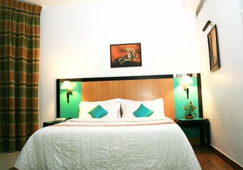 The Mercy Luxury Business Hotel