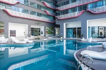 OYO Home 44045 Splendid 2br Arte Plus