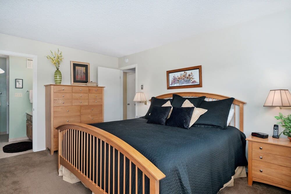 Deering Crest -- Ev #3249 3 Bedroom Condo by RedAwning