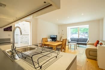 Gold Rush Apartments