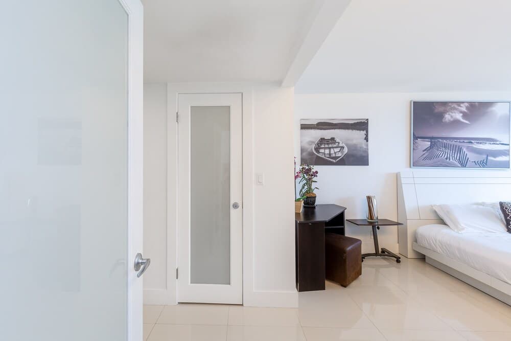 Edgy and Modern Condo on the Bay