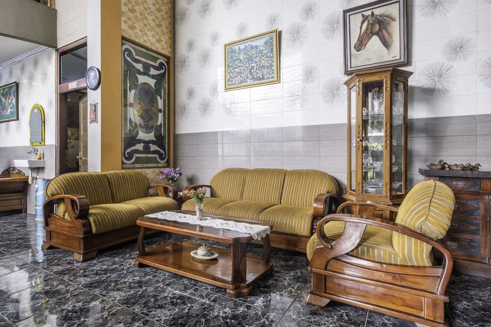 Collection O Kebon Jeruk Near Taman Balai Kota