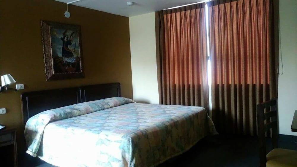 Cesar's Hotel La Merced