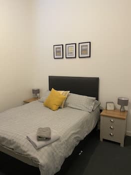 Pretty Properties Grange House Apartment 2