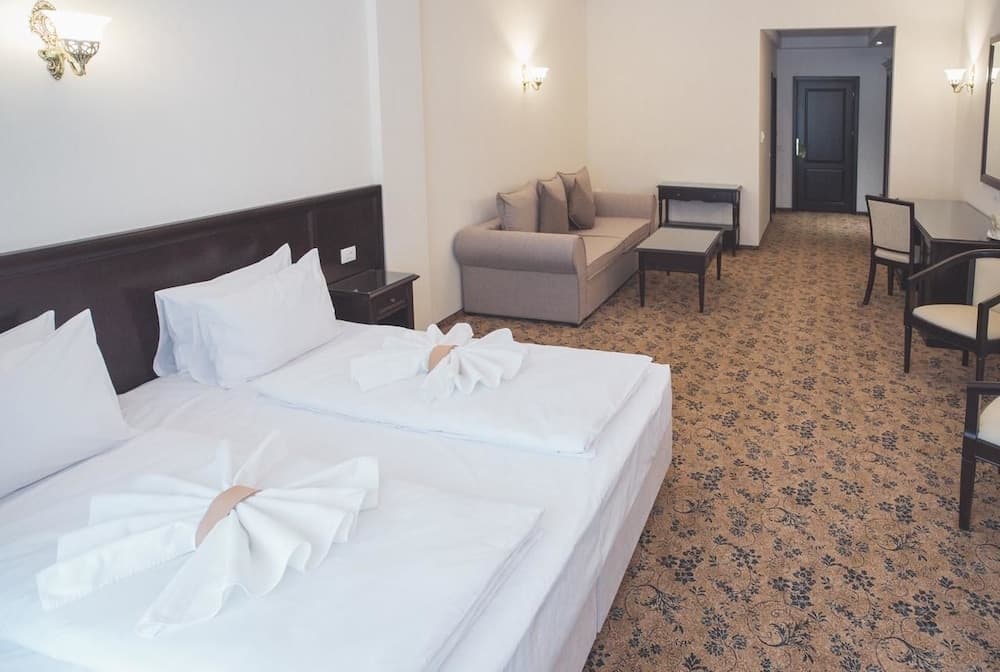 Rediu Hotel & Restaurant