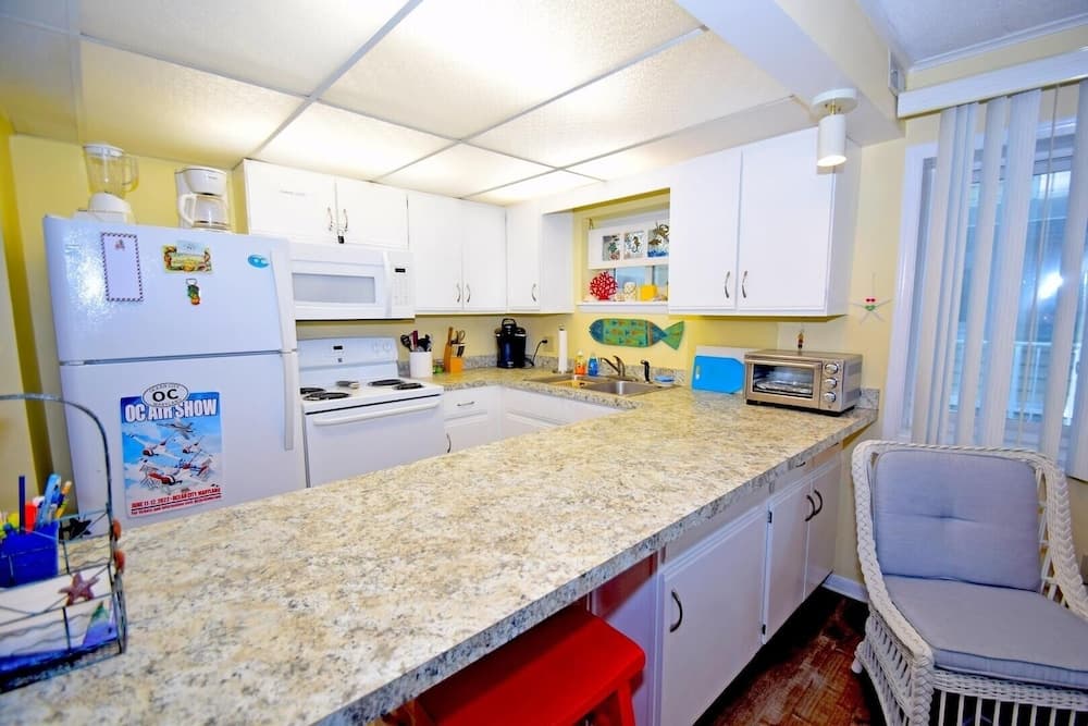 Thunder Island 112c 2 Bedroom Condo by RedAwning