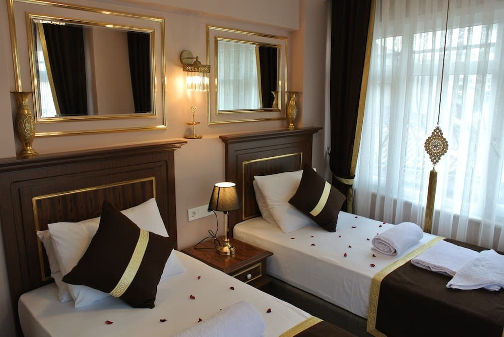 Emirhan Guest House & Suites