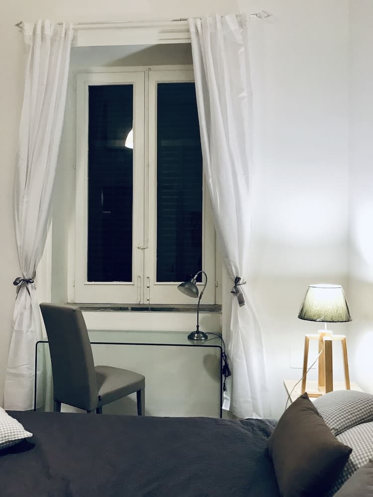 B&B Charme Centre-Ville Art & Lit Rooms