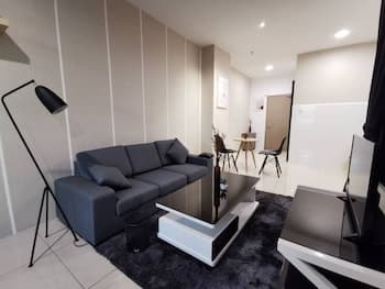 Manhattan Suite ITCC Penampang