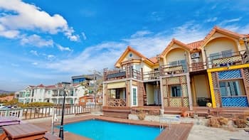 Gyeongju B House Pension