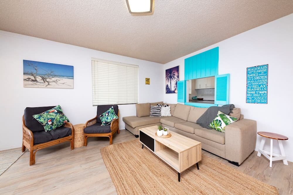 Hibiscus Court Unit 4