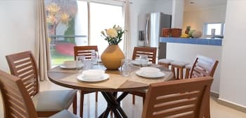 Delightful Lagoon front Villa at hotel zone